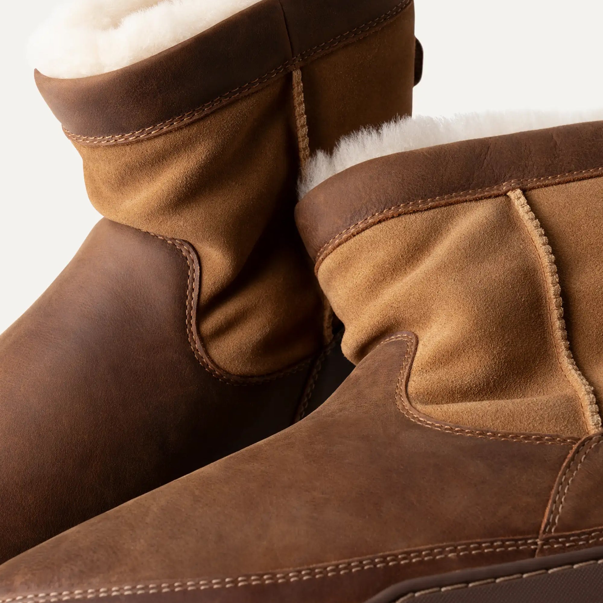 Ugg Mens Heritage Pull-On Trailgazer Boot